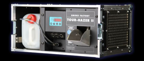 SMOKE FACTORY  TOUR-HAZER II-SF 230V/1300W,DMX, black-laminated-flightcase